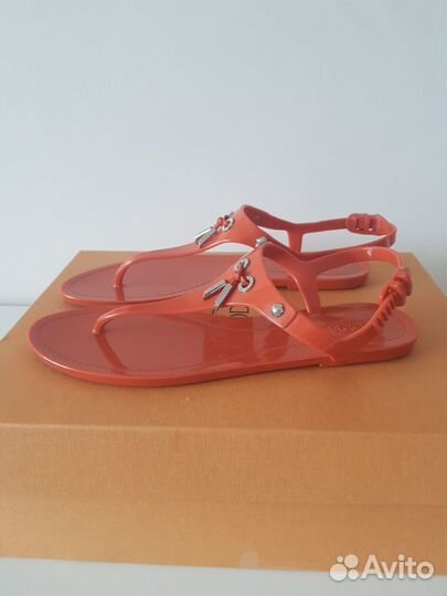 Вьетнамки женские Tod's р. 41