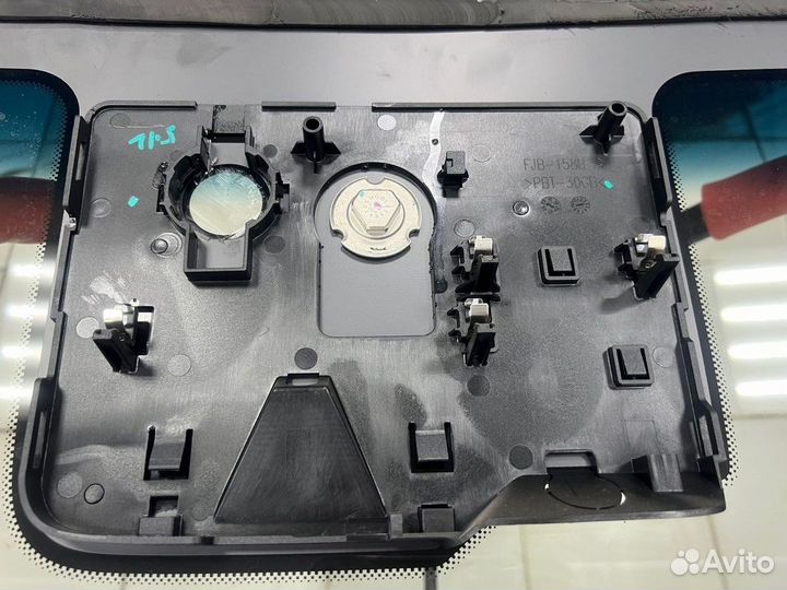 Лобовое стекло на geely atlas PRO 2021/ belgee X70