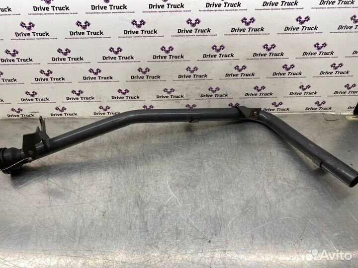 Горловина залива масла Renault Magnum volvo DXI13