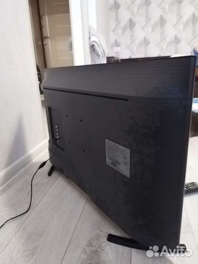 Телевизор samsung