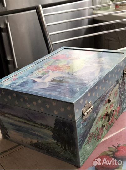 Музыкальная шкатулка с балериной