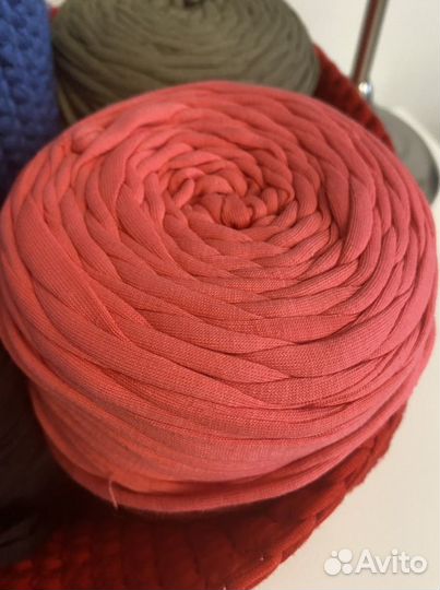 Трикотажная пряжа почти 3кг