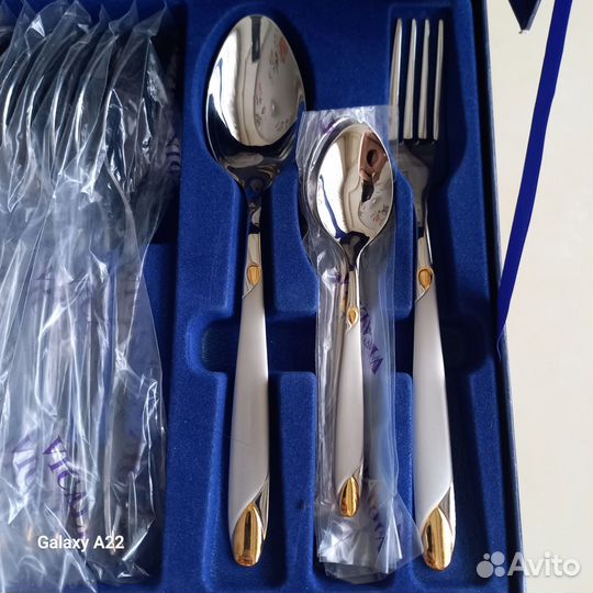 Набор столовых приборов