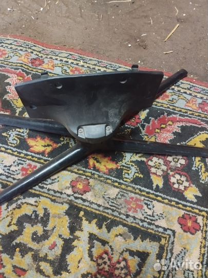 Подставка под телевизор