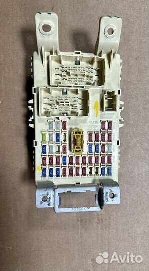 Блок предохранителей Hyundai Solaris 1