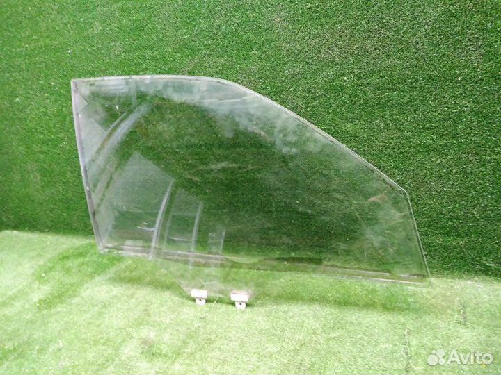 Стекло переднее правое Subaru Forester 2007-2012