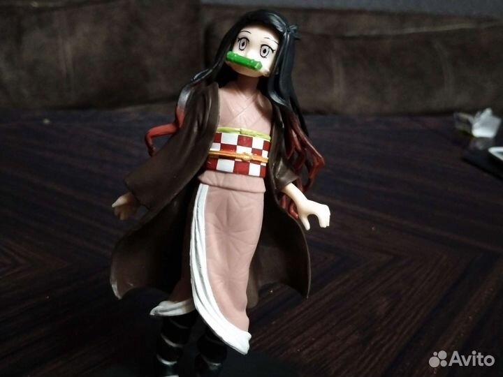 Настольная фигурка