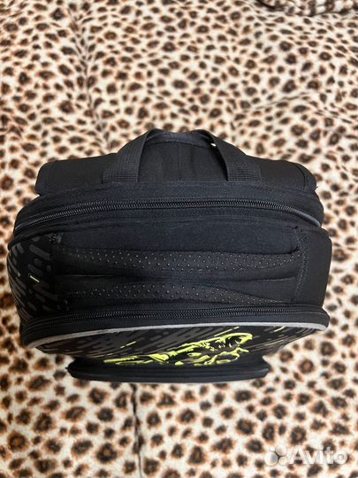 Рюкзак школьный для мальчика бу