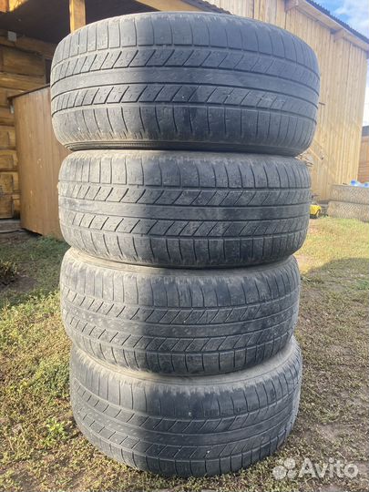 Goodyear Wrangler Radial 255/55 R19