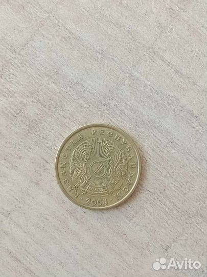 Продам монету