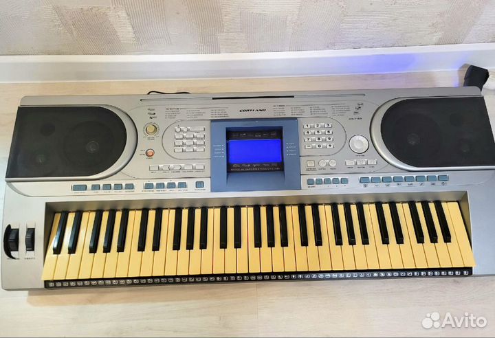 Синтезатор