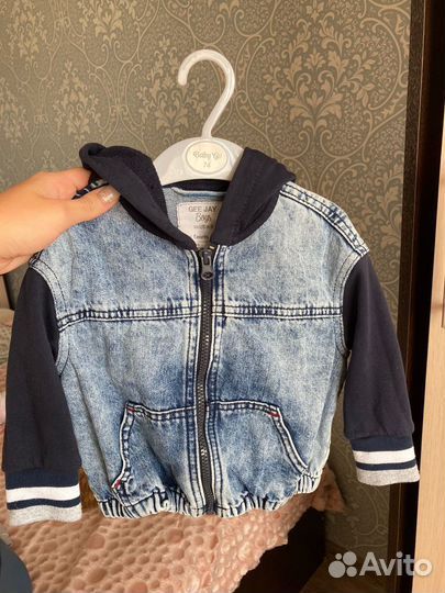 Продам джинсовую кофту для мальчика