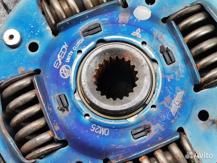 Маховик (демпфер сцепления) для Mitsubishi Carisma