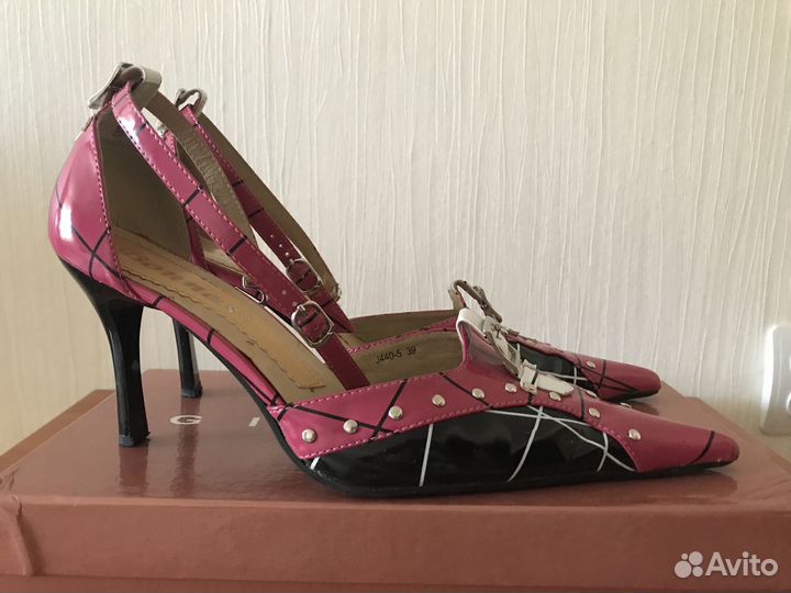 Туфли женские в ассортименте р-р 37-39