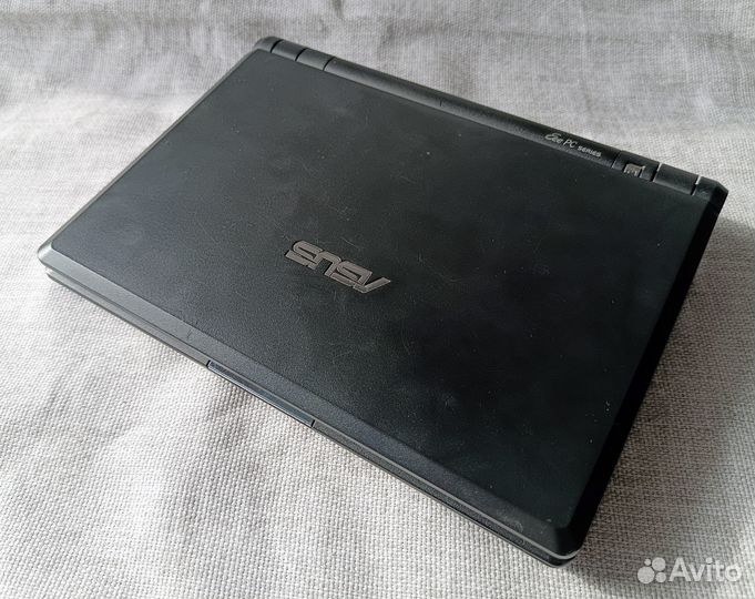 Asus EEE PC 4g 7