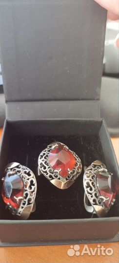 Серебряные серьги и кольцо,отделка золотом