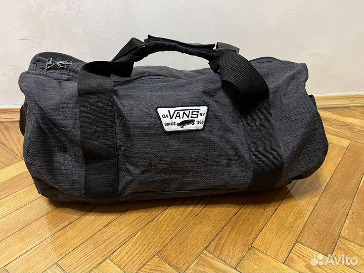 Vans спортивная сумка черная