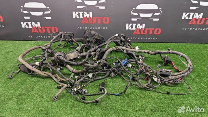 Блок предохранителей с проводкой Hyundai Ix35 2.0