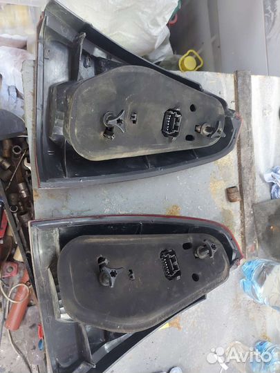 Задние фонари на renault logan 1