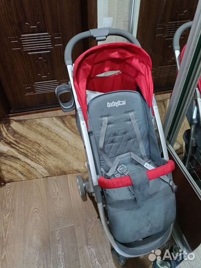 Прогулочная коляска