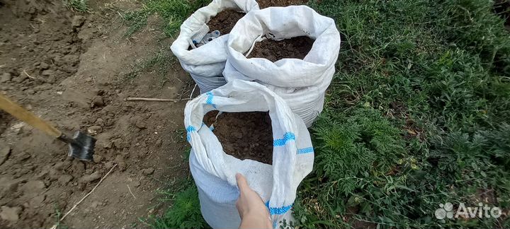 Чернозем 1-й сорт,перегной 3г,доставка,камаз 15т