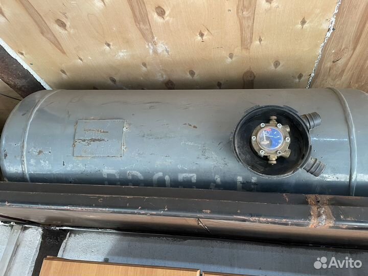 Газовый балон 90л