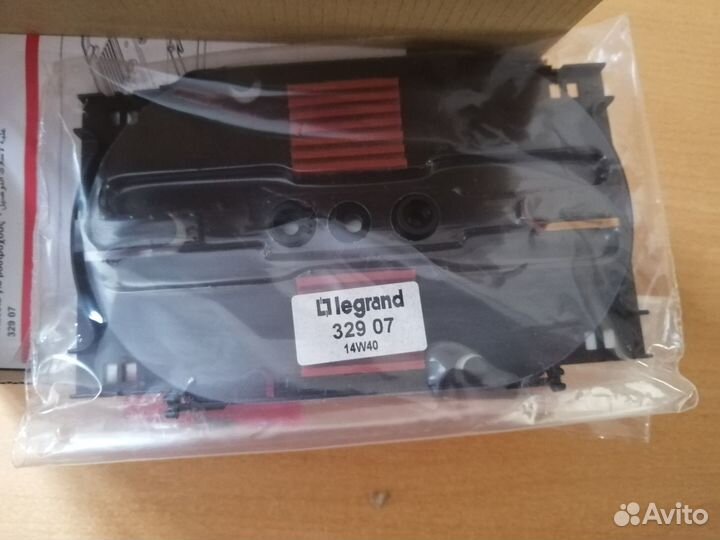 Сплайс-кассета для пигтейлов 12 FO legrand 32907