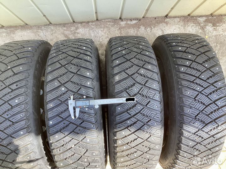 Goodyear Ultragrip Ice Arctic 185/65 R15 88