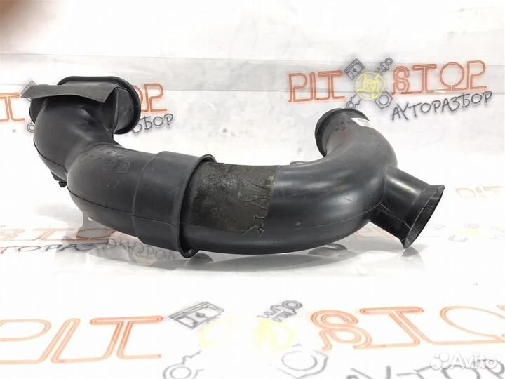 Воздухозаборник Toyota Estima (AHR20,ACR50,ACR55