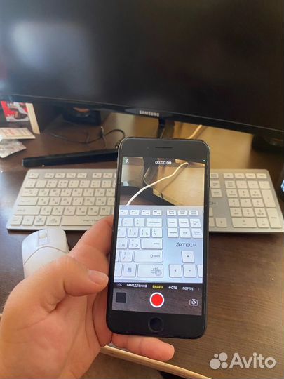 Телефон iPhone 7 plus128gb