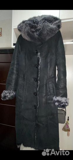 Дубленка женская из тосканы 42-44 чёрная, очень тё