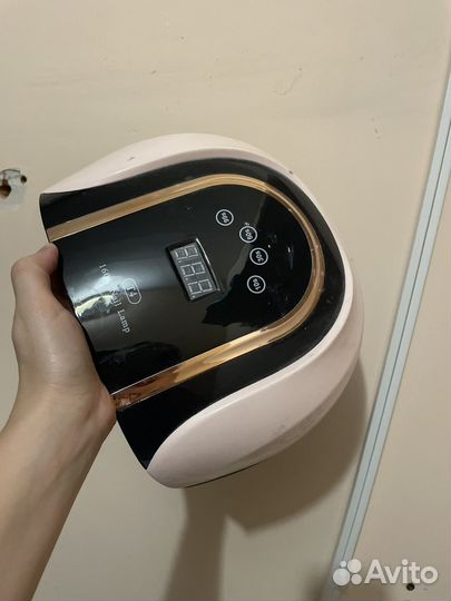 Лампа для ногтей