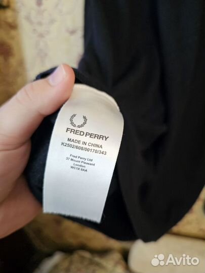 Fred Perry лёгкий свитер