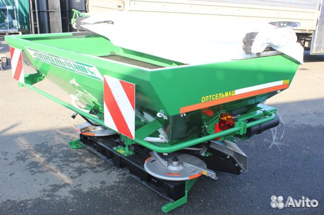Разбрасыватель удобрений 