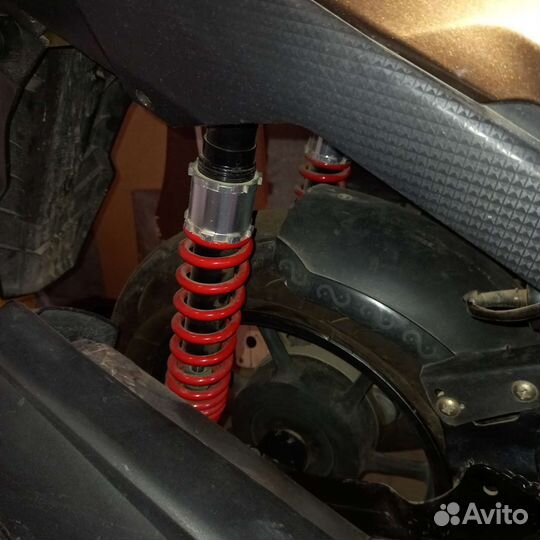 Скутер Vento реплика Хонды зумер