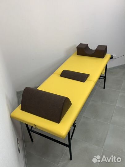 Кушетка косметологическая