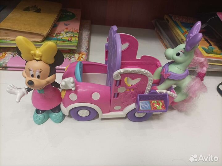 Игрушки в ассортименте