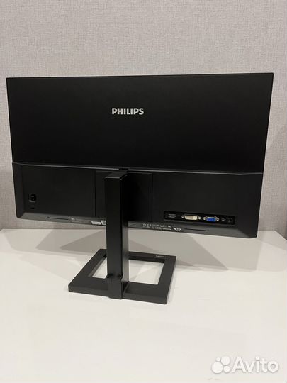 Монитор Philips 241E2FD IPS