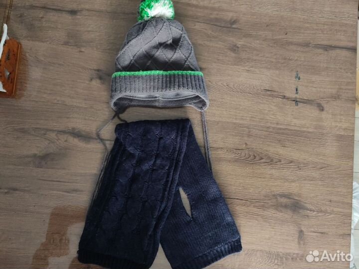 Зимние шапка и шарф на 2-4годика