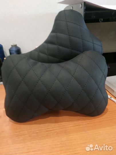 Подушка под шею автомобильная на подголовник