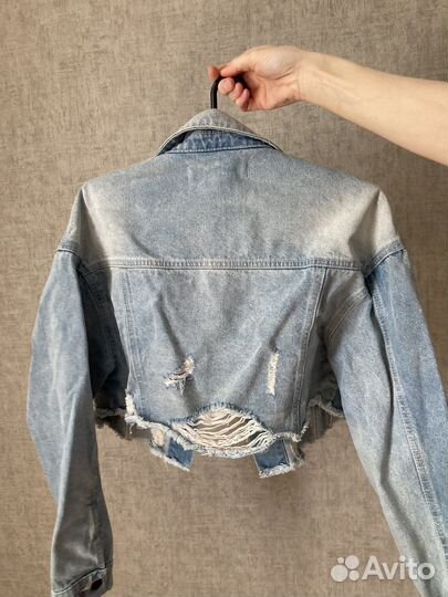 Джинсовая куртка