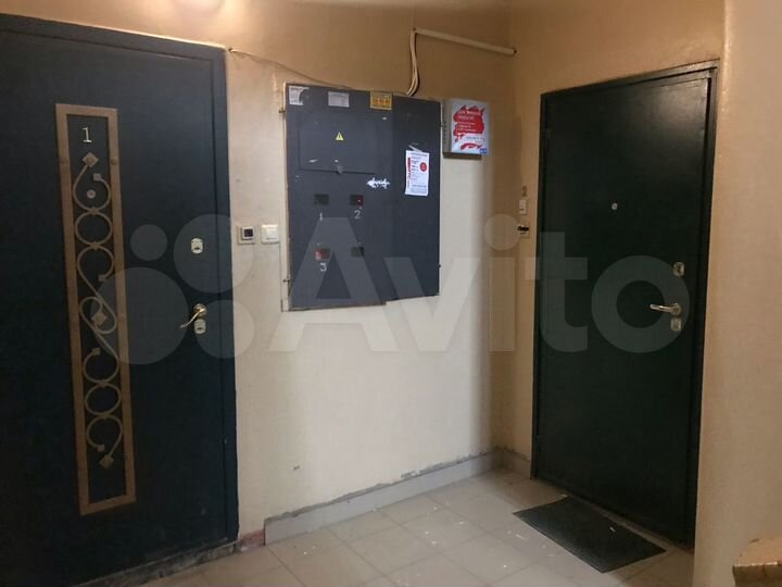 2-к. квартира, 71,2 м², 1/3 эт.