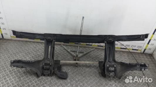 Передняя панель крепления облицовки (телевизор) la