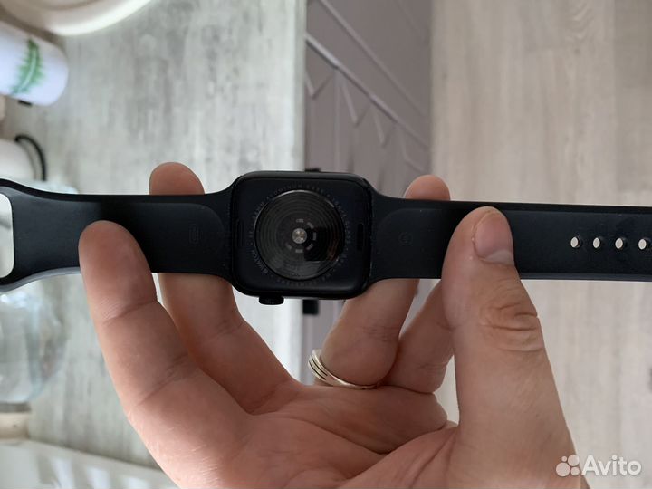 Apple watch se 2023