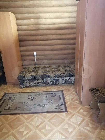 Комната 12 м² в 4-к., 1/2 эт.