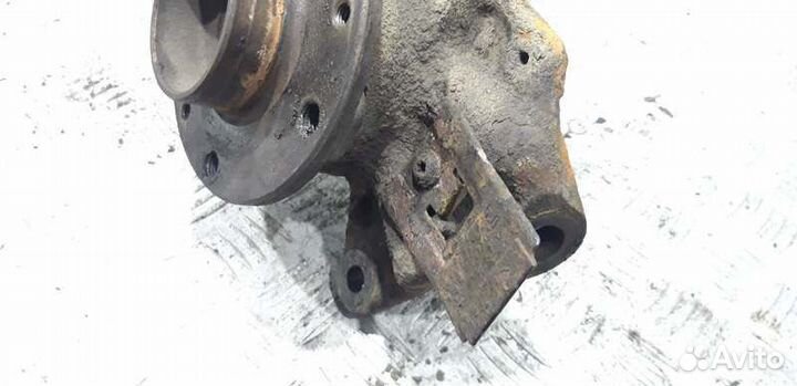 Кулак поворотный передний левый Renault Megane 3