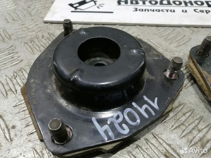 Опора переднего амортизатора Nissan Teana J31