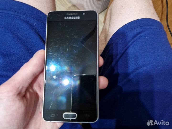Samsung galaxy a3 2016