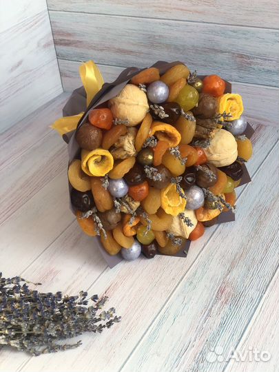 Съедобные букеты и композиции