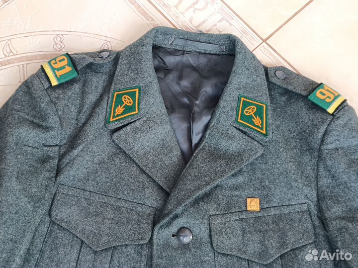Китель суконный армии Швейцарии Размер 46-48